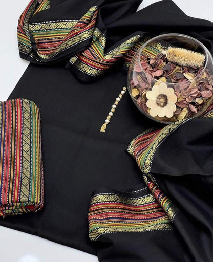 Susi Plain with Zari Patti & Jacquard Tarzari